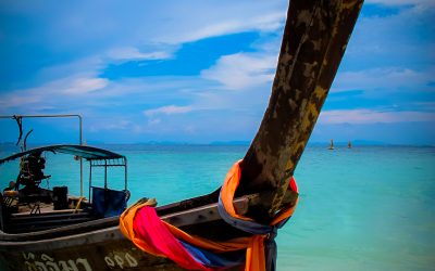 Thai longboat (PHOTO)