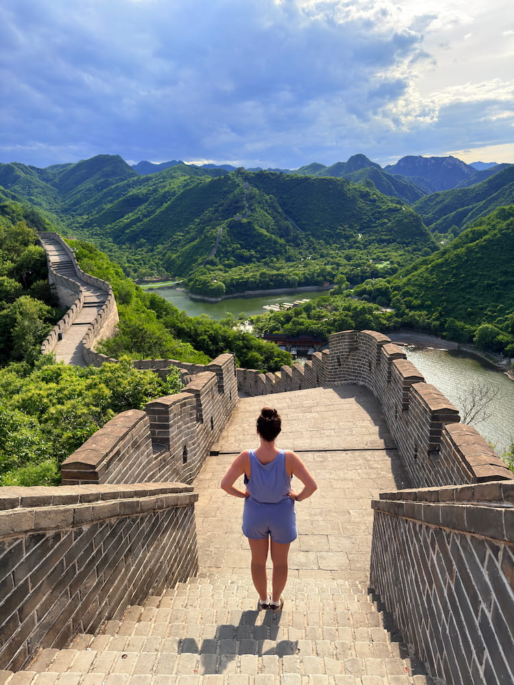 great_wall (1) florence standing on the great wall of china